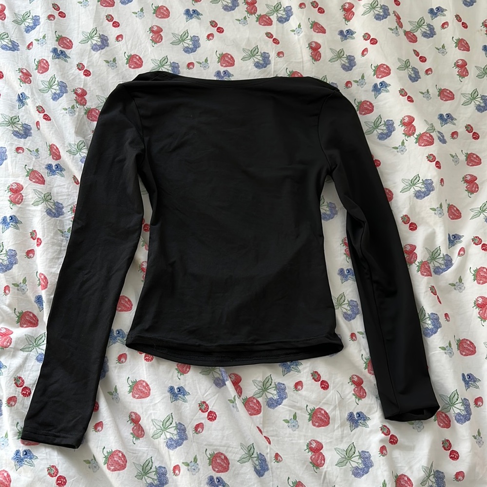 Backless Black Long Sleeve Top